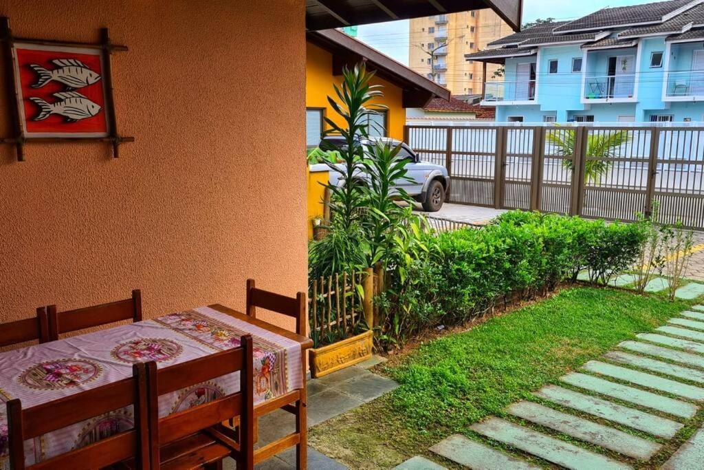 100Mts Da Praia Com Churrasqueira, Piscina E Wi-Fi Caraguatatuba Esterno foto