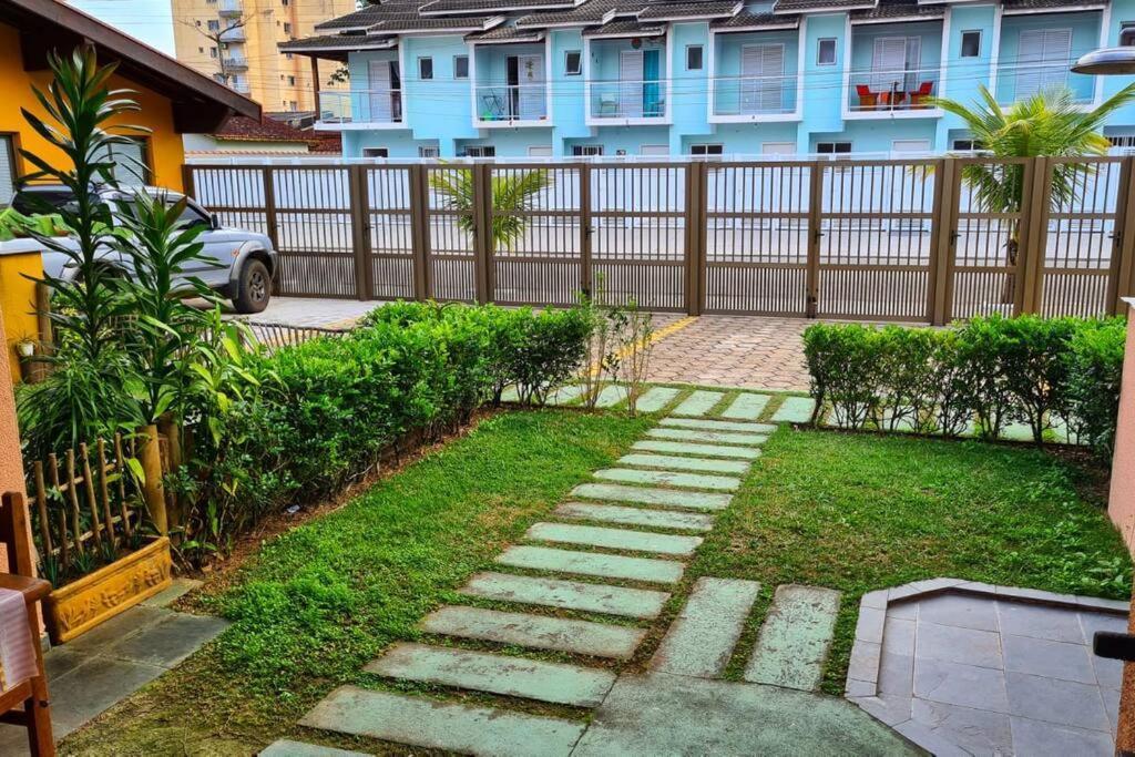 100Mts Da Praia Com Churrasqueira, Piscina E Wi-Fi Caraguatatuba Esterno foto